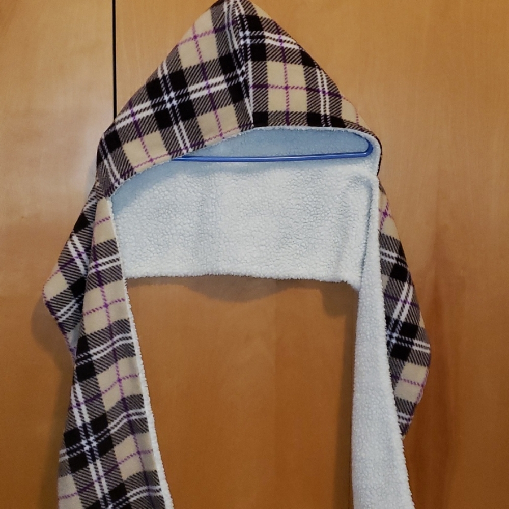 Sherpa hooded scarf